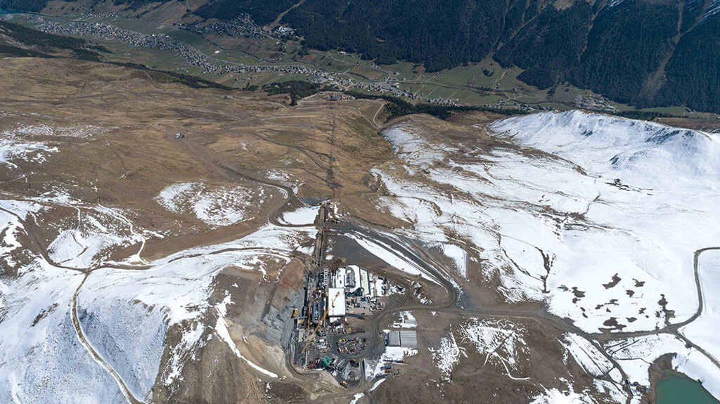 New Carosello 3000 gondola lift Livigno